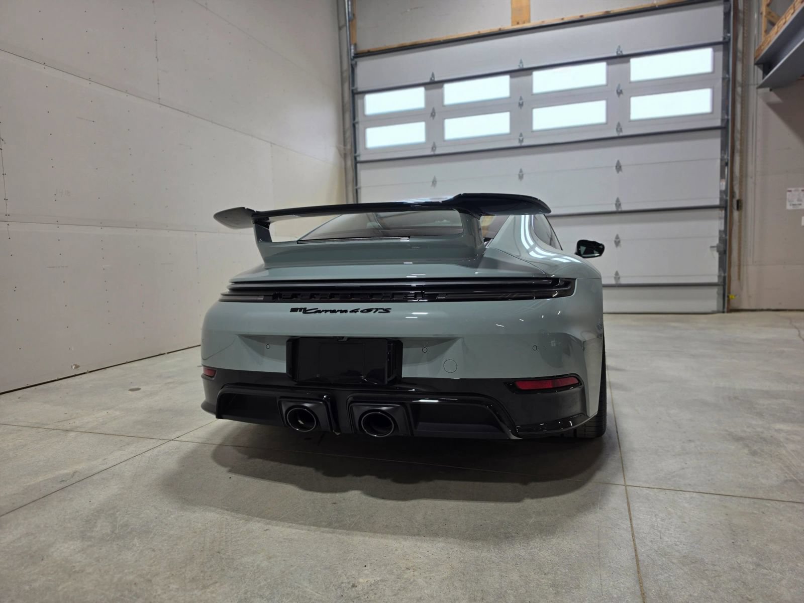 Used 2025 Porsche 911 Carrera 4 GTS AWD/4WD image 8