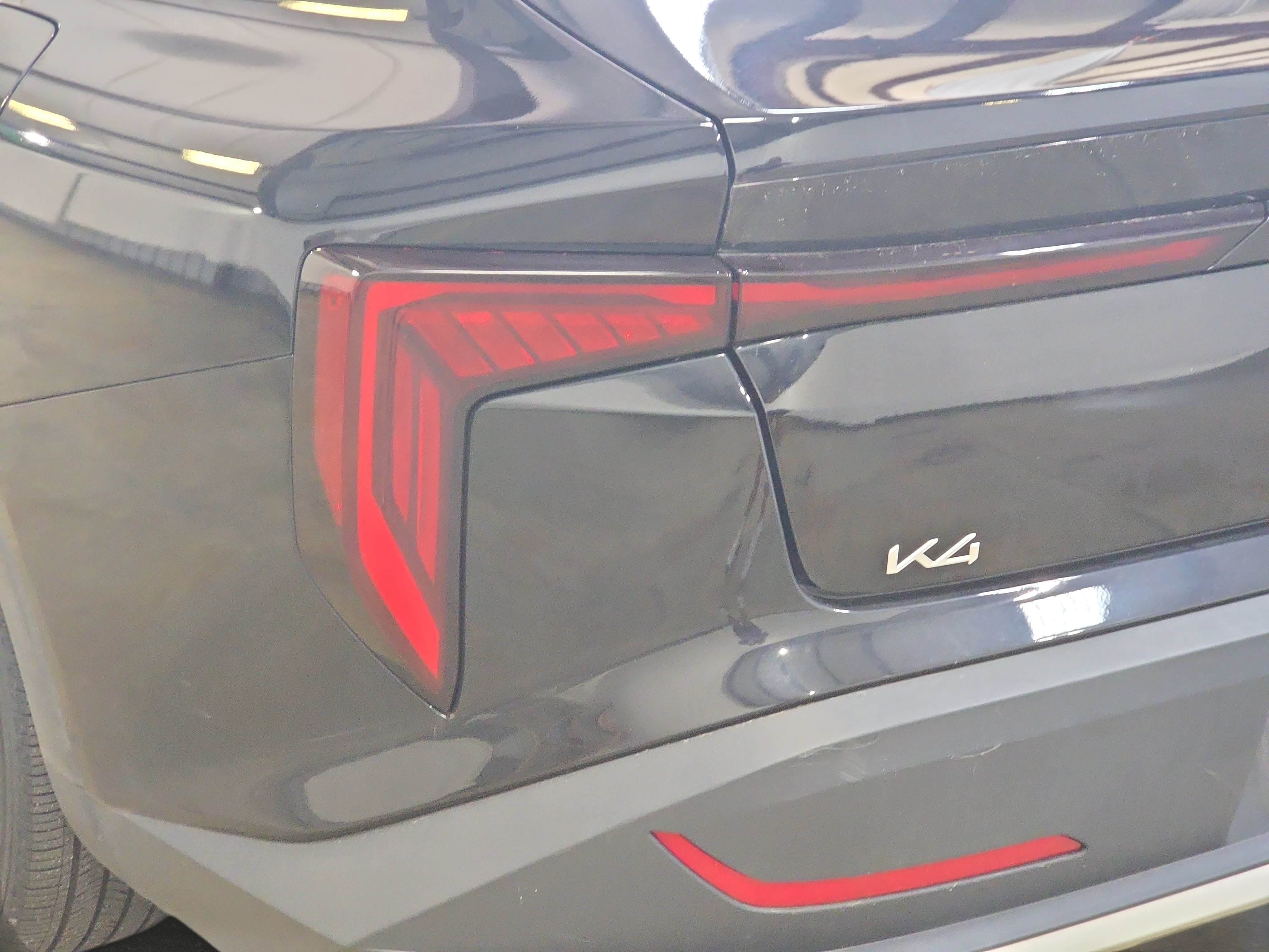 Used 2025 Kia K4 FWD image 29