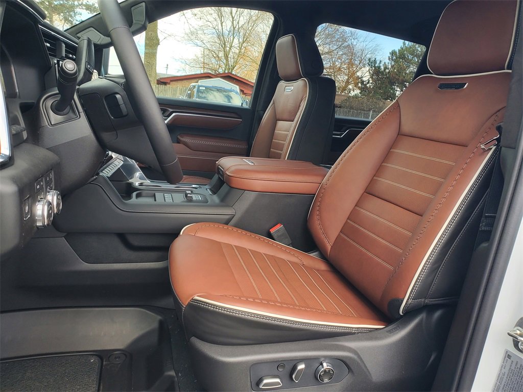New 2026 GMC Sierra 3500 Denali Ultimate image 6