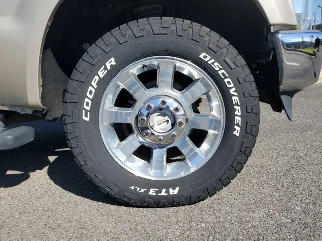 Used 2010 Ford F250 Lariat AWD/4WD image 5