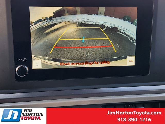 Used 2025 Toyota Tacoma TRD Off-Road image 20