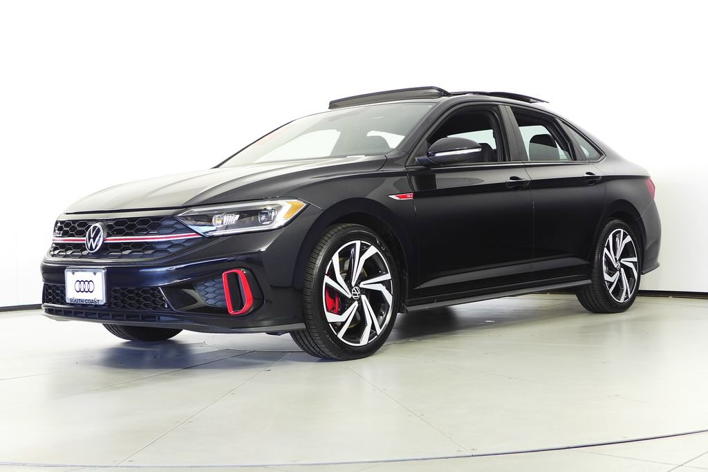 Used 2023 Volkswagen Jetta GLI Autobahn FWD image 2