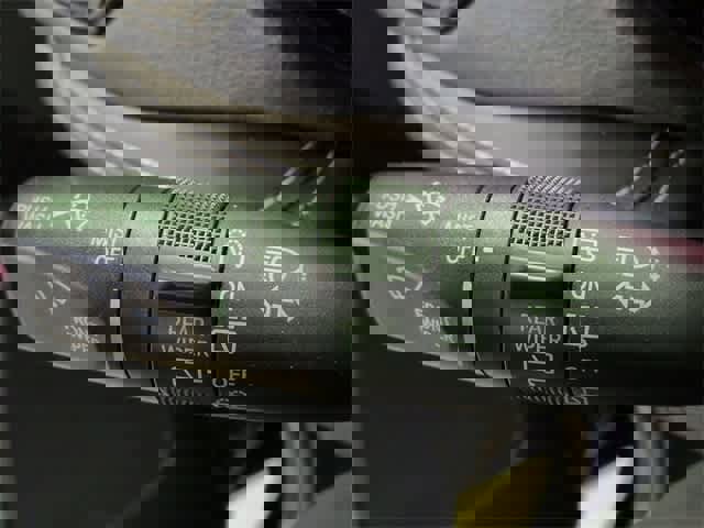 Used 2021 Dodge Durango SRT Hellcat w/ Technology Group image 29