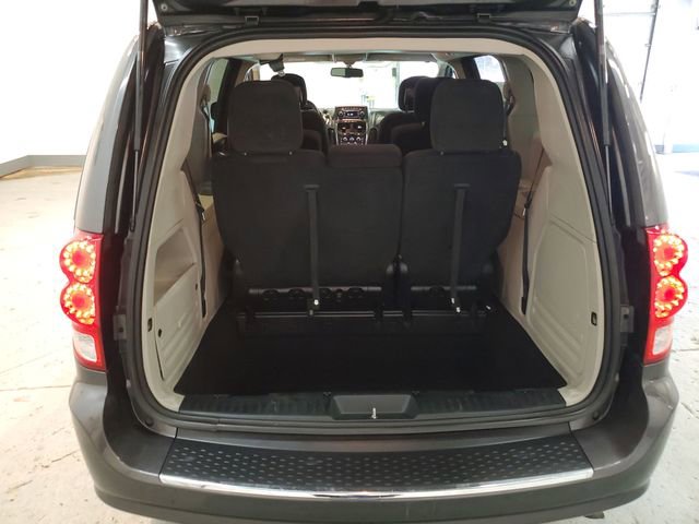 Used 2017 Dodge Grand Caravan SE w/ Power Window Group FWD image 24