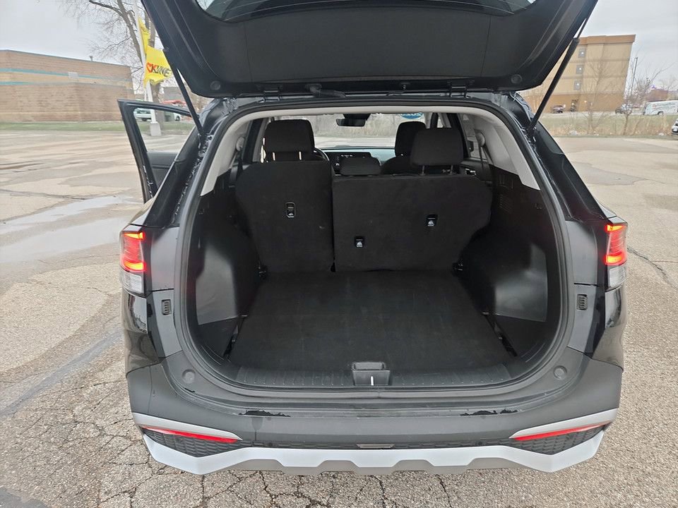 Used 2025 Kia Sportage LX image 31