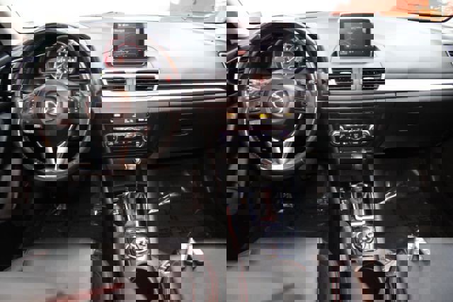 Used 2014 MAZDA MAZDA3 s Touring image 2