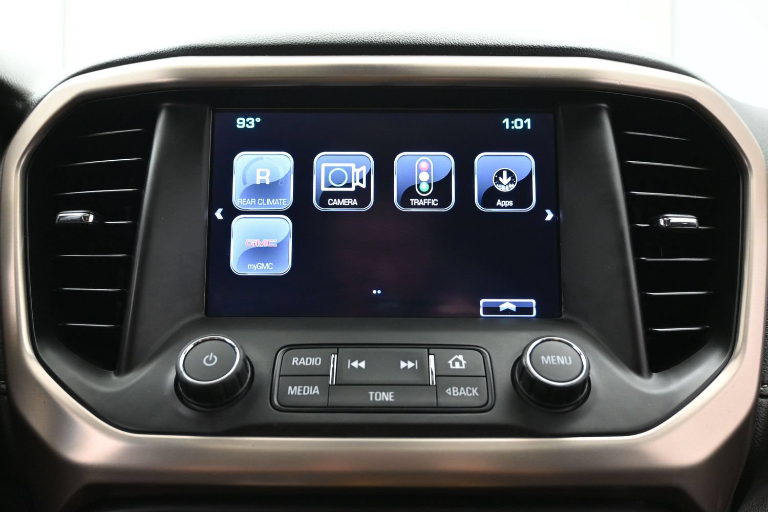 Used 2017 GMC Acadia Denali w/ Technology Package FWD image 34