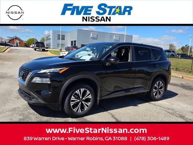 Used 2022 Nissan Rogue SV image 3