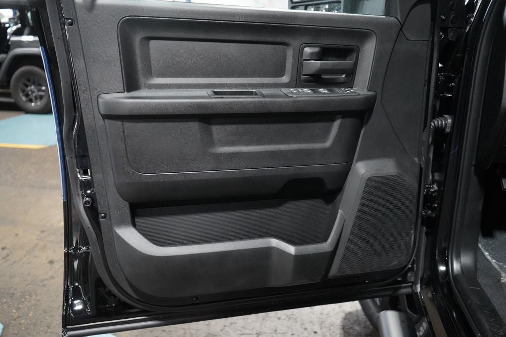 New 2027 RAM 2500 Tradesman AWD/4WD image 13