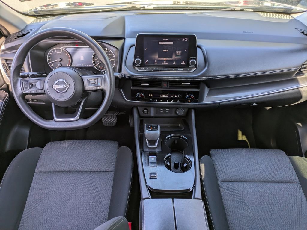 Used 2024 Nissan Rogue SV image 14