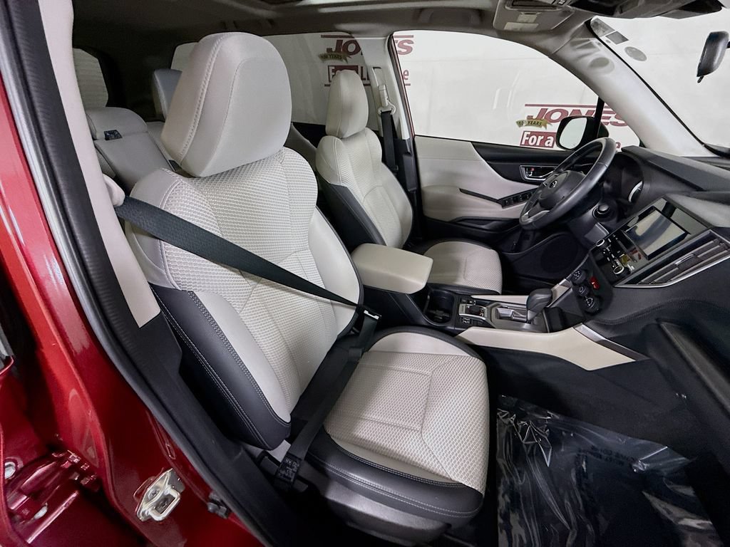 Certified 2022 Subaru Forester Premium AWD/4WD image 31