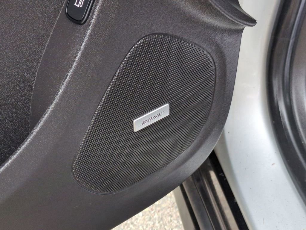 Used 2017 Chevrolet Volt Premier w/ Driver Confidence II Package image 23