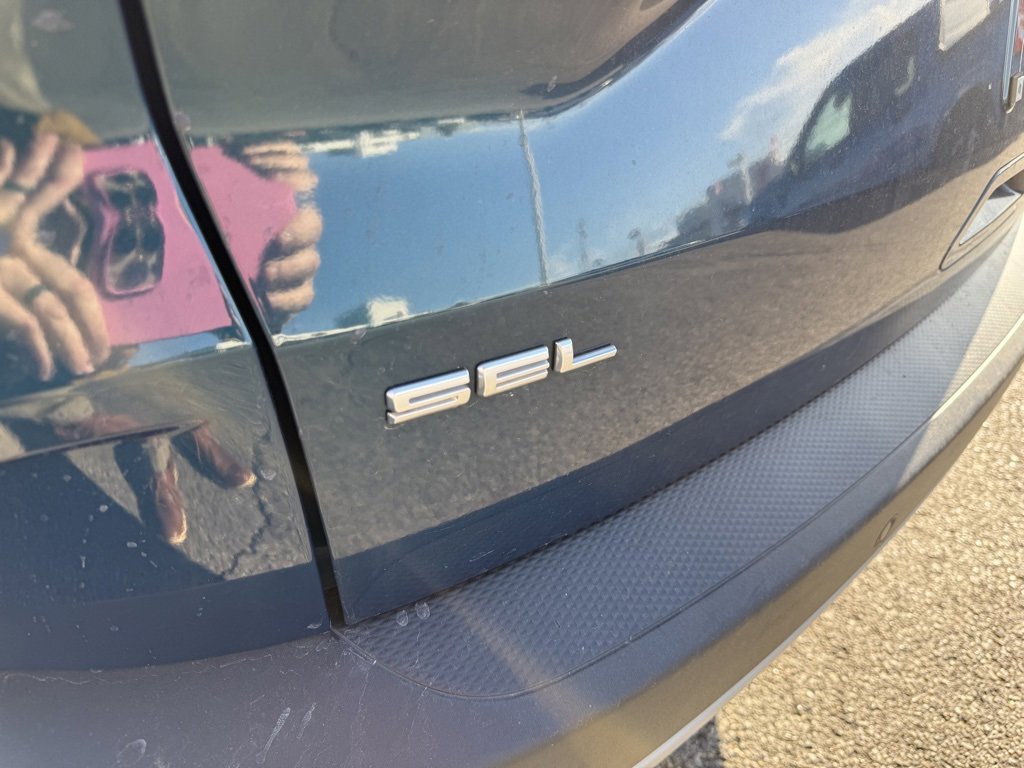 Used 2020 Ford Escape SEL image 11