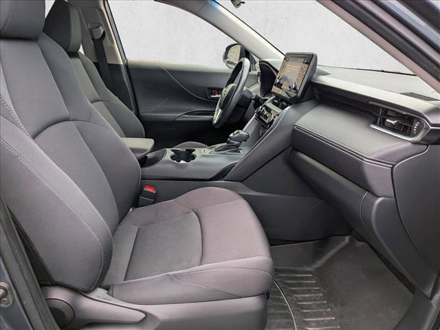 Used 2021 Toyota Venza LE image 21