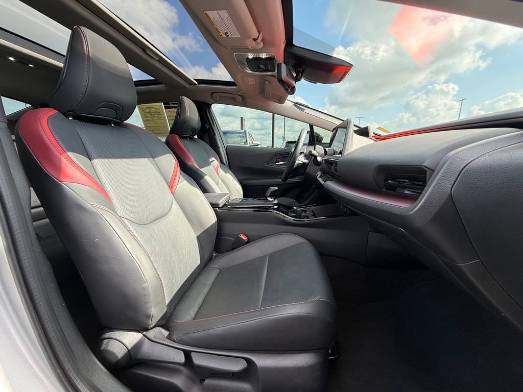 Used 2024 Toyota Prius Prime Premium w/ Advanced Technology Package FWD image 29