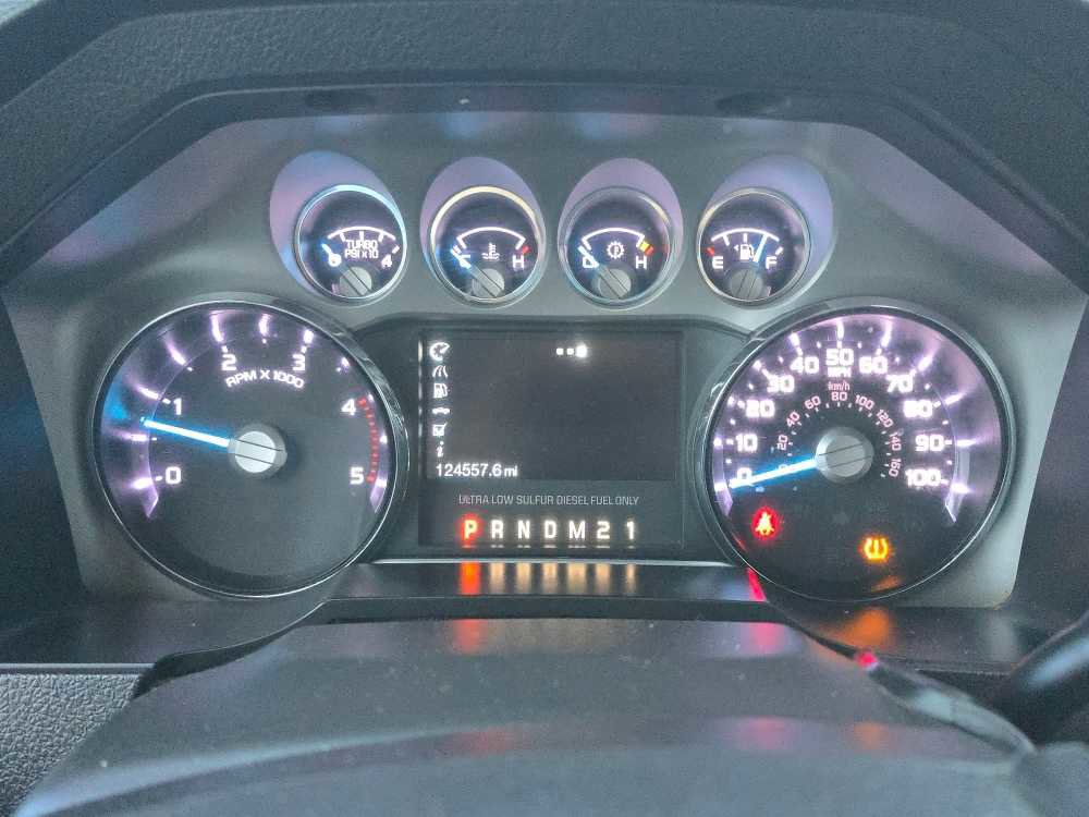 Used 2015 Ford F250 Lariat w/ FX4 Off-Road Package AWD/4WD image 7