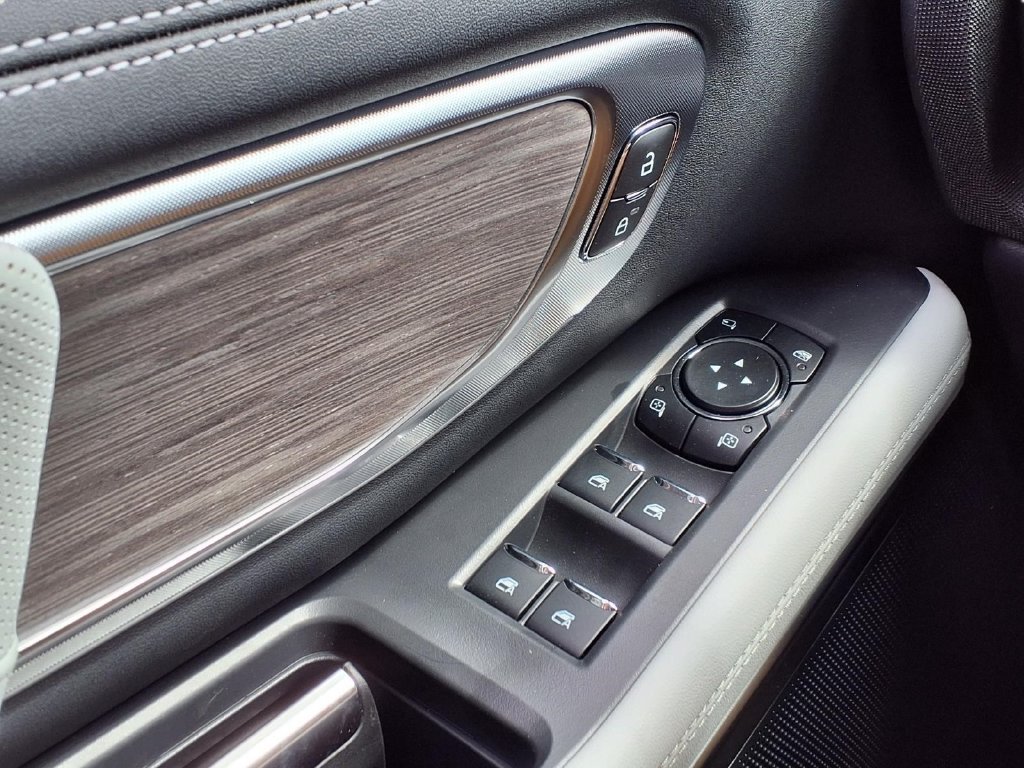 New 2026 Ford Expedition Max Platinum AWD/4WD image 23