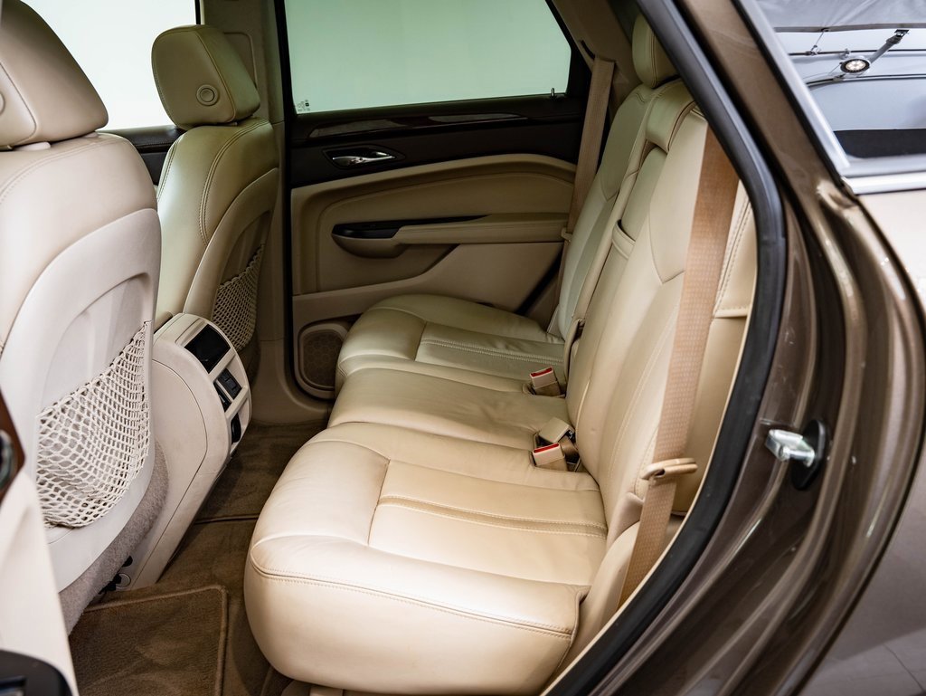 Used 2014 Cadillac SRX Performance w/ Driver Awareness Package image 35