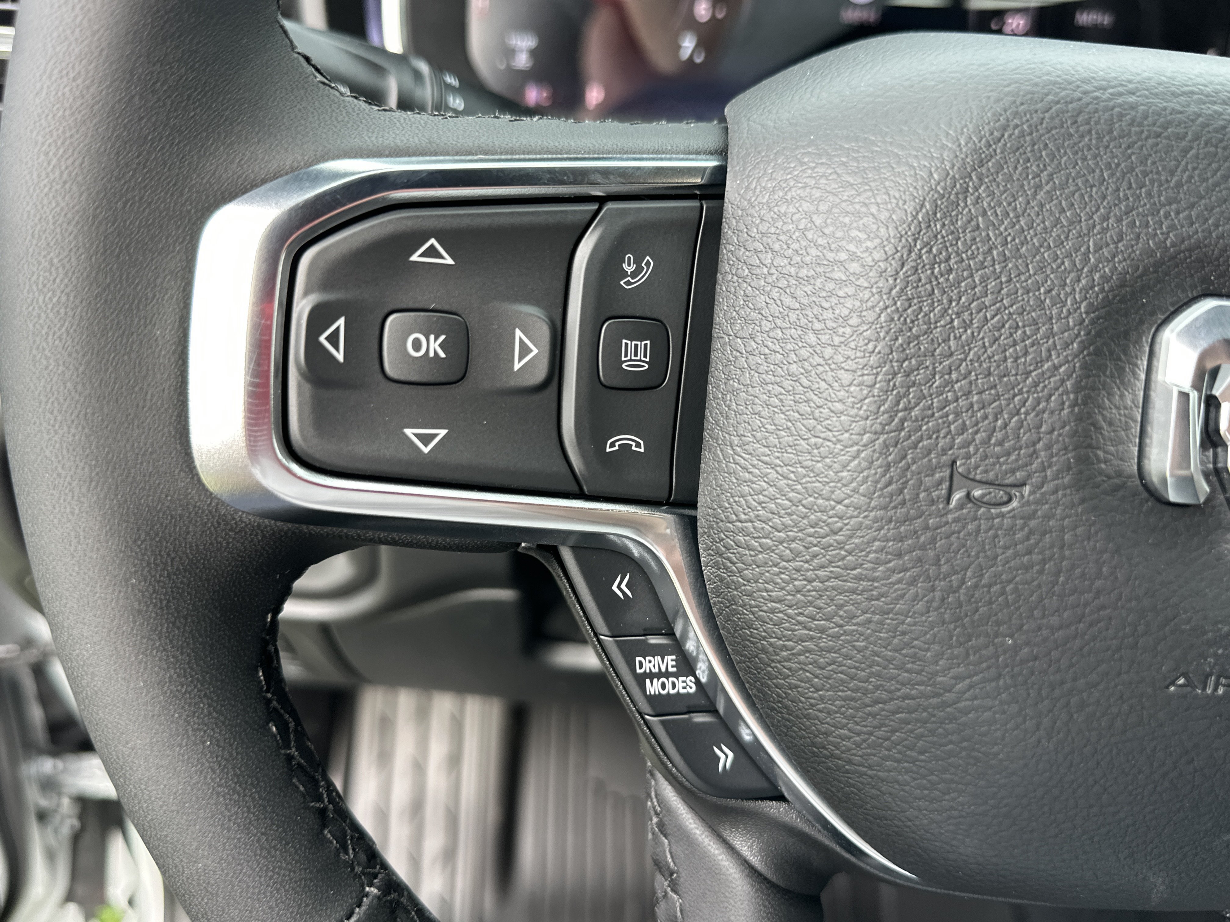 New 2027 RAM 1500 Laramie AWD/4WD image 12