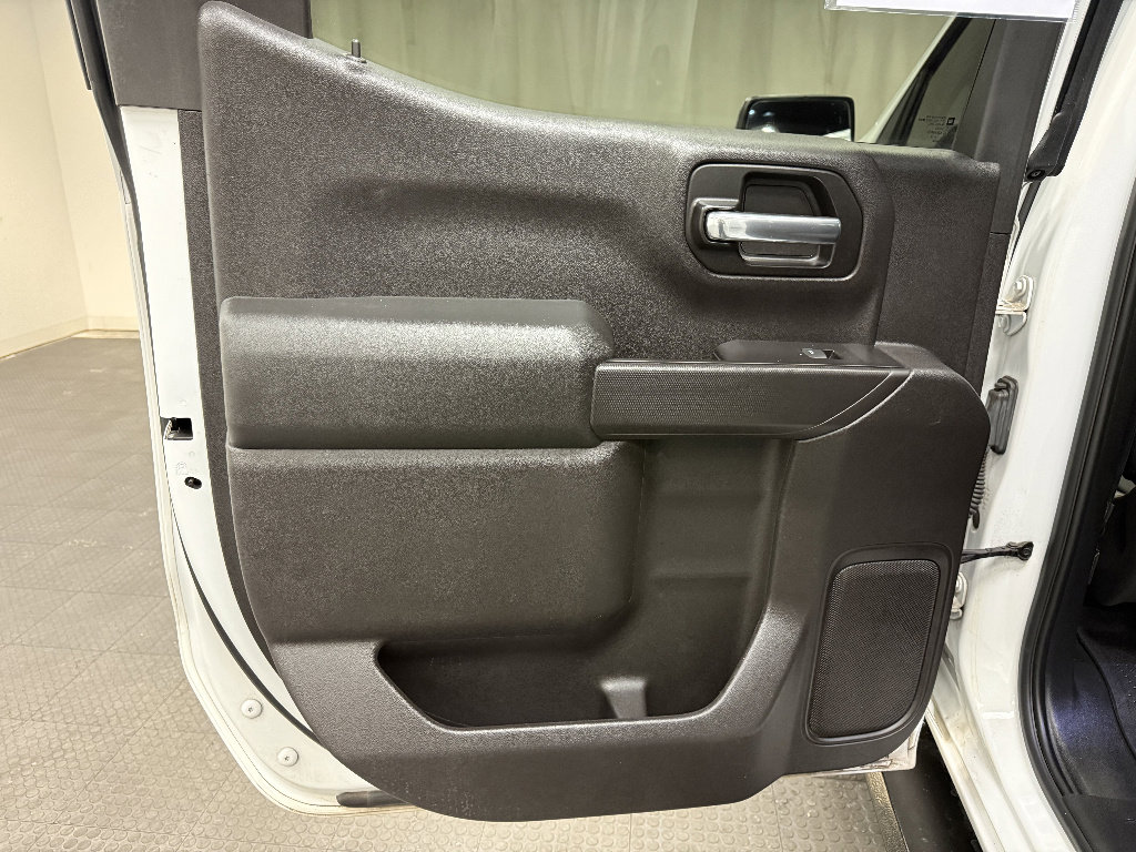 Used 2019 Chevrolet Silverado 1500 LT w/ All-Star Edition AWD/4WD image 22