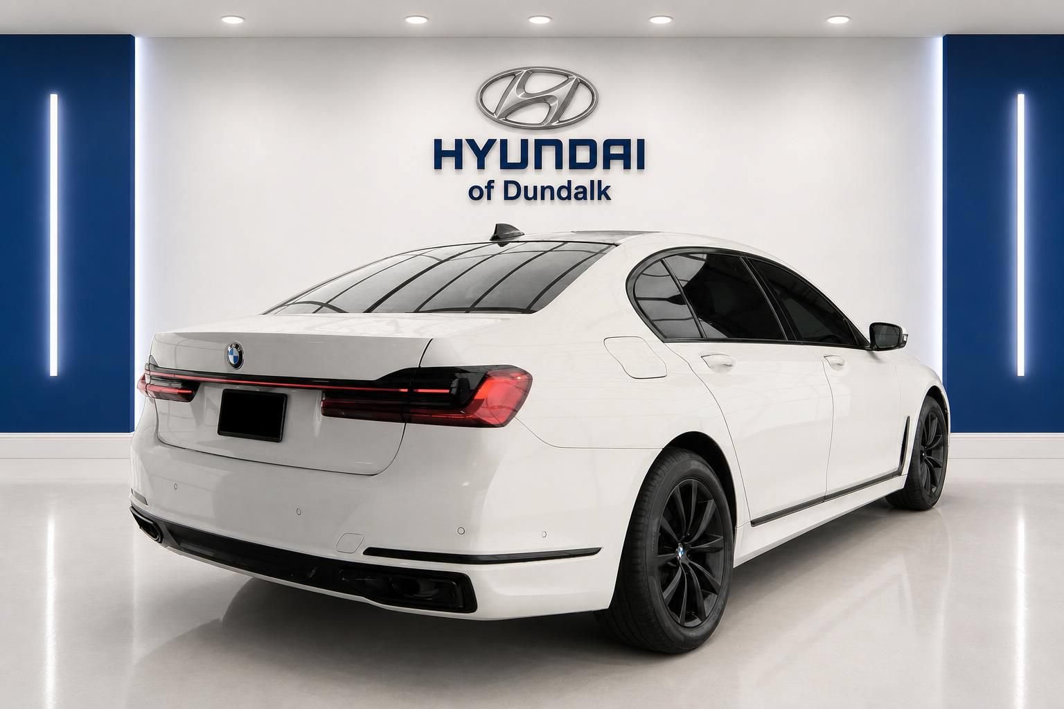 Used 2020 BMW 740i xDrive w/ Cold Weather Package AWD/4WD image 4