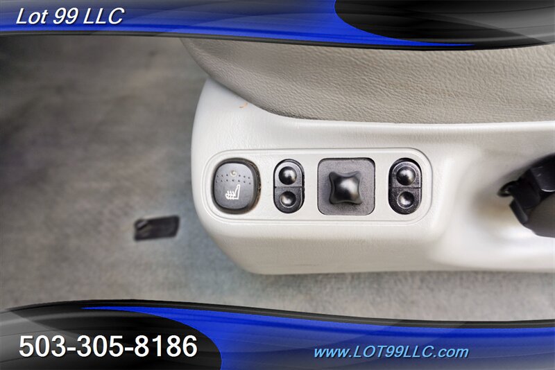 Used 2004 Ford F250 Lariat AWD/4WD image 23