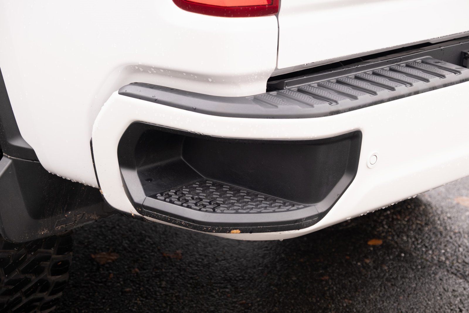 Used 2020 Chevrolet Silverado 3500 High Country w/ Technology Package image 32