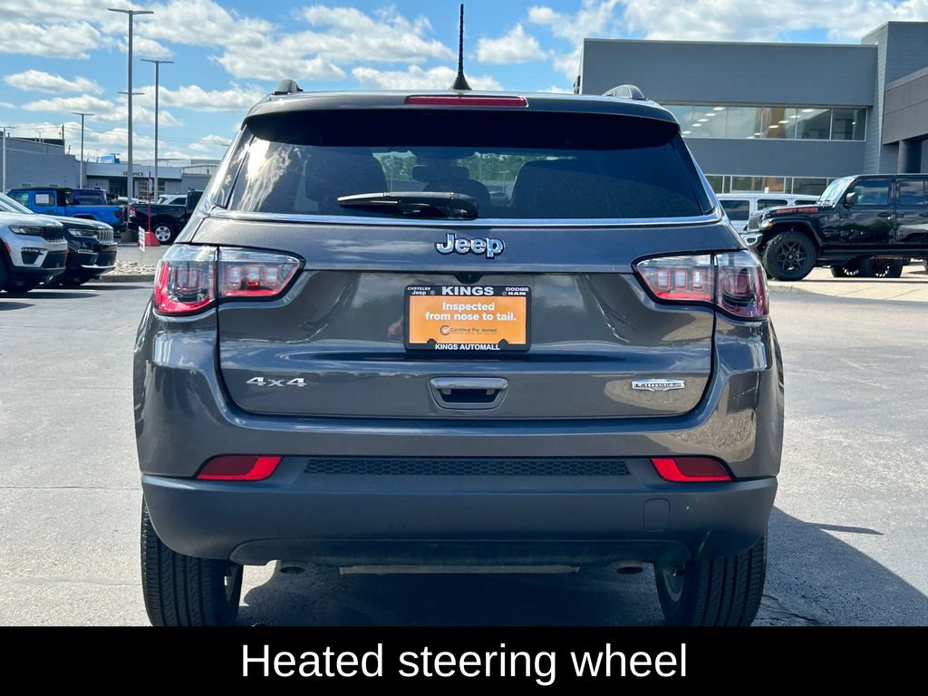 Used 2023 Jeep Compass Latitude AWD/4WD image 6