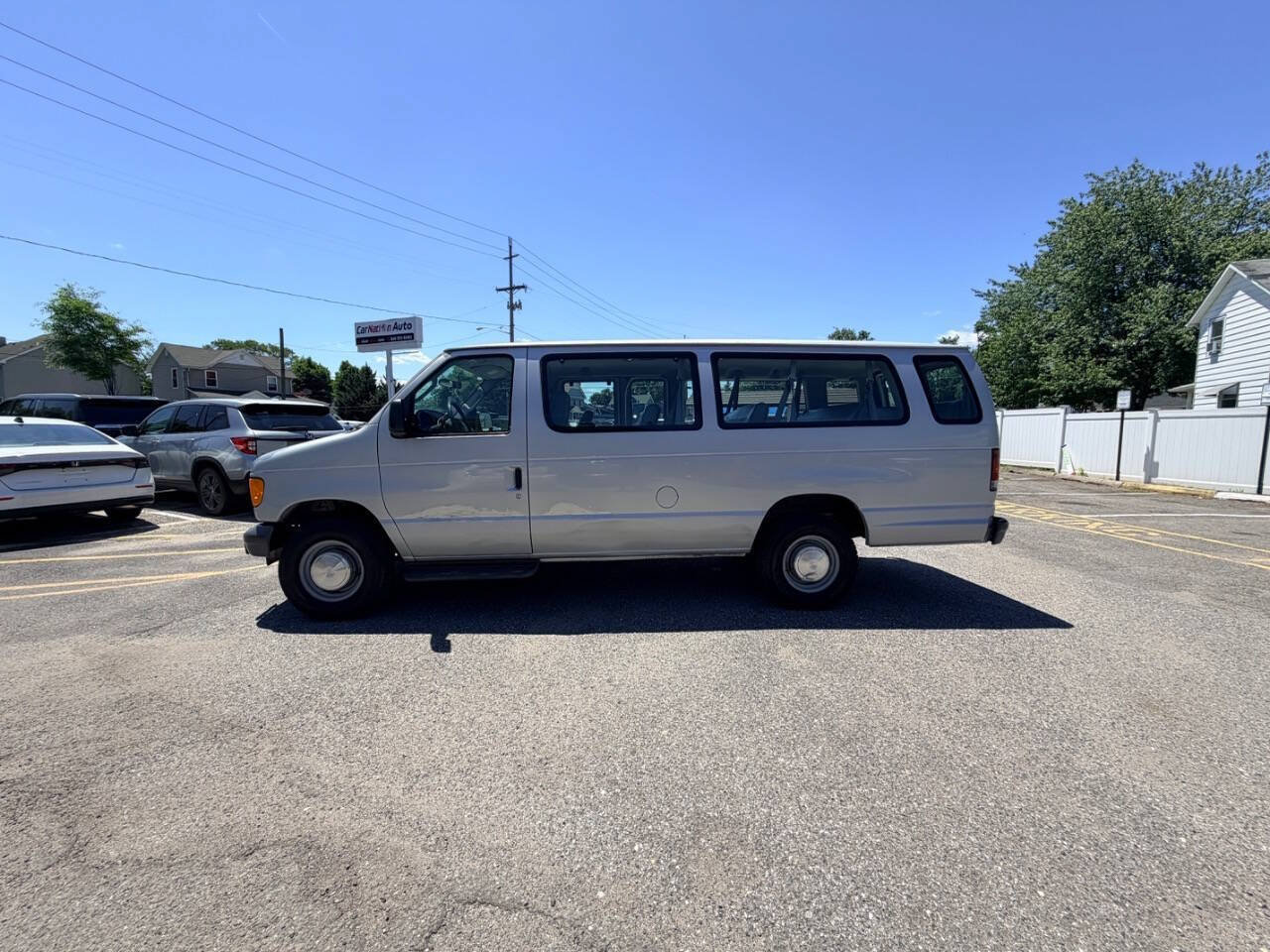 Used 2006 Ford E-350 and Econoline 350 XL RWD image 53