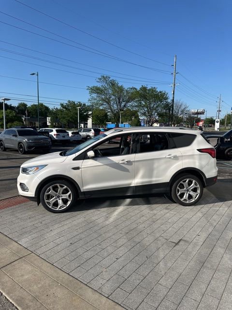 Used 2019 Ford Escape Titanium FWD image 13