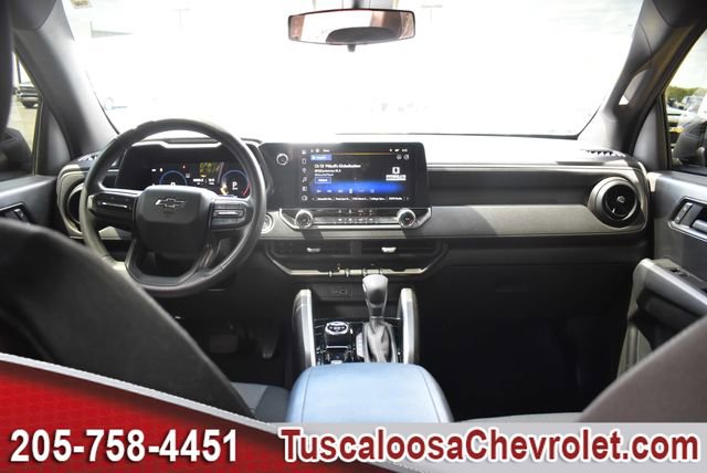 Used 2024 Chevrolet Colorado Trail Boss w/ Advanced Trailering Package AWD/4WD image 3