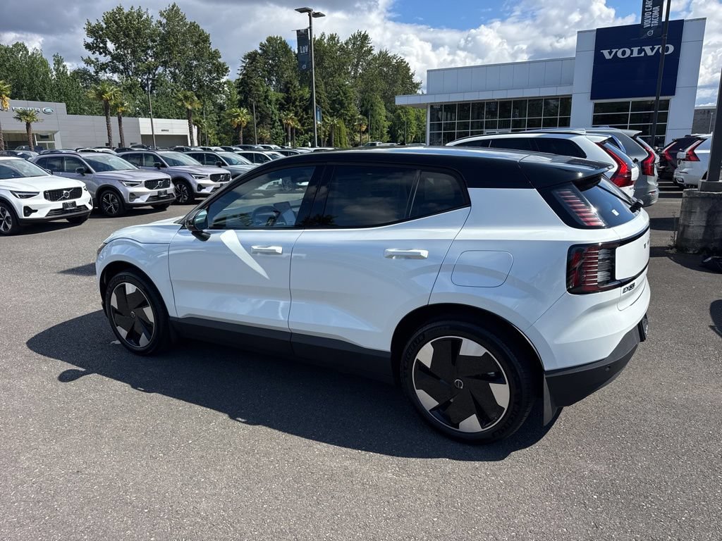 New 2026 Volvo EX30 Plus w/ Protection Package Premier AWD/4WD image 3