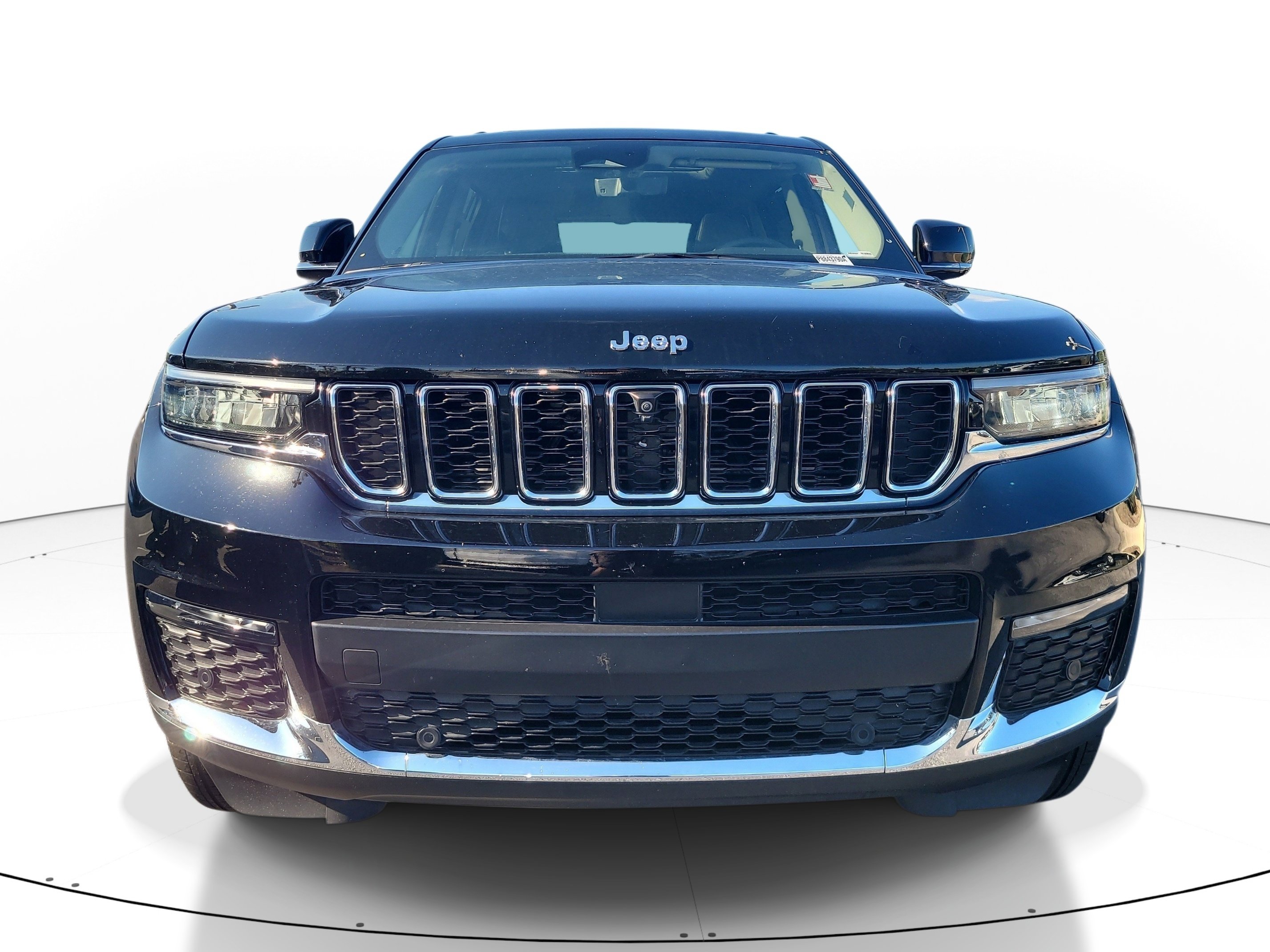 Used 2023 Jeep Grand Cherokee L Limited w/ Luxury Tech Group II RWD image 2