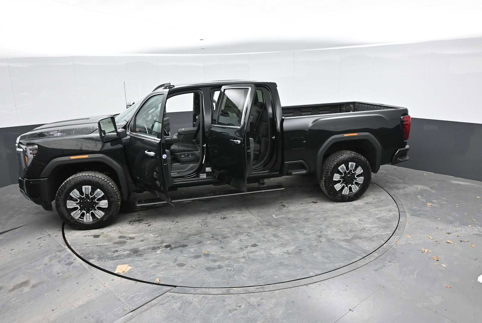 New 2026 GMC Sierra 2500 Denali w/ Denali Reserve Package AWD/4WD image 50