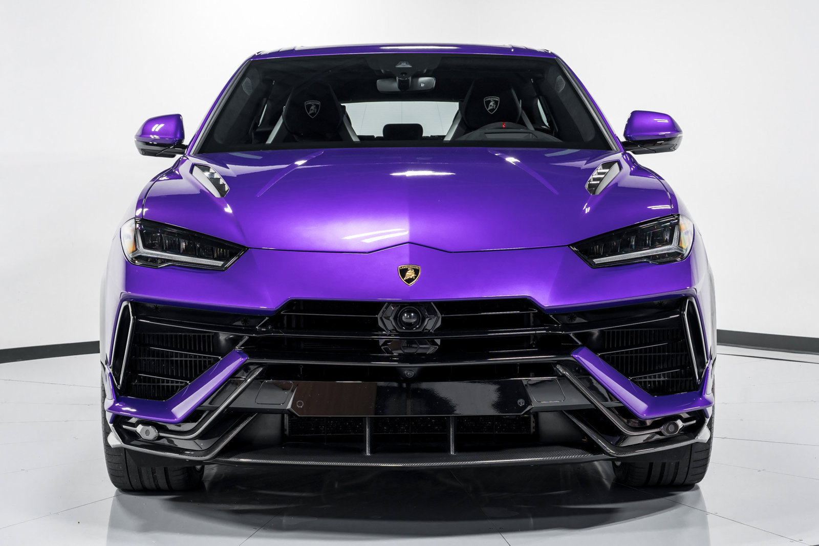 Used 2023 Lamborghini Urus Performante AWD/4WD image 8