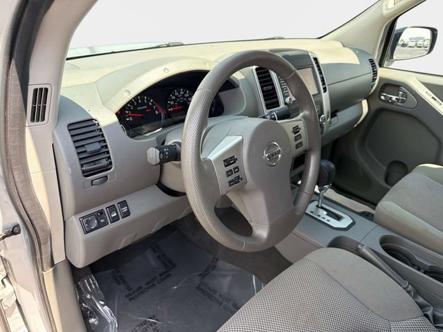 Used 2021 Nissan Frontier SV w/ SV Utility Package AWD/4WD image 19