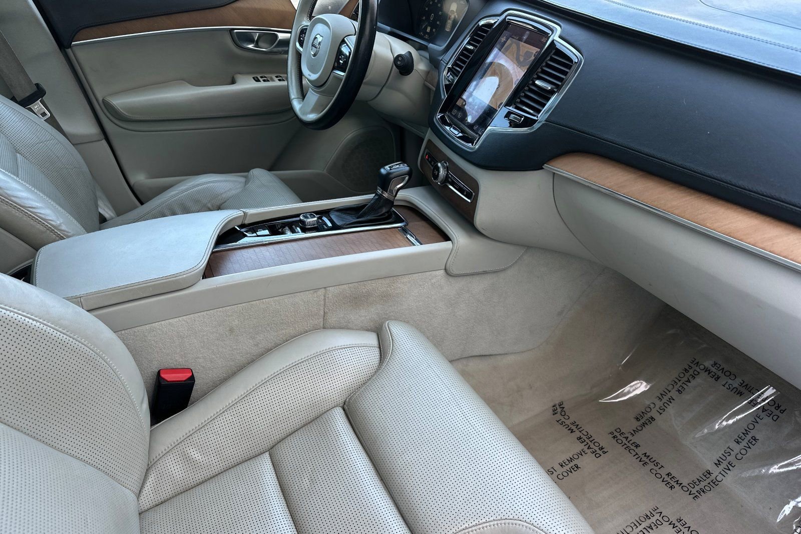Used 2016 Volvo XC90 T6 Inscription AWD/4WD image 19