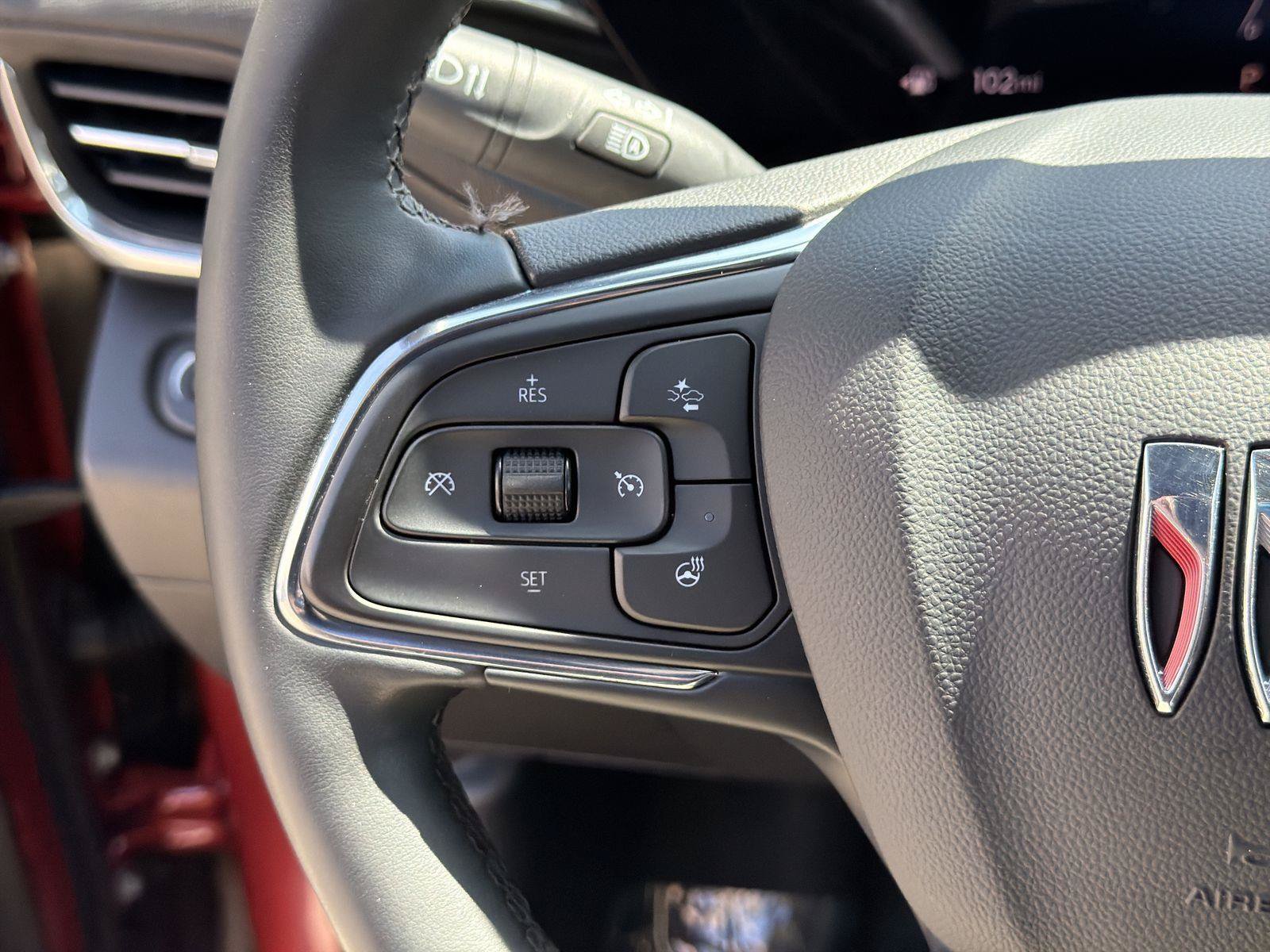 Used 2024 Buick Envista Preferred w/ Convenience I Package FWD image 33