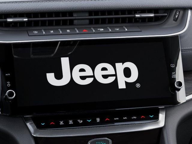 New 2026 Jeep Grand Cherokee Altitude RWD image 10