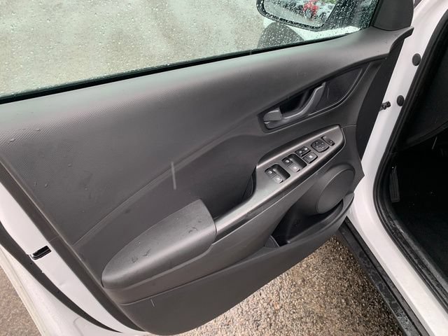Certified 2023 Hyundai Kona SEL AWD/4WD image 21