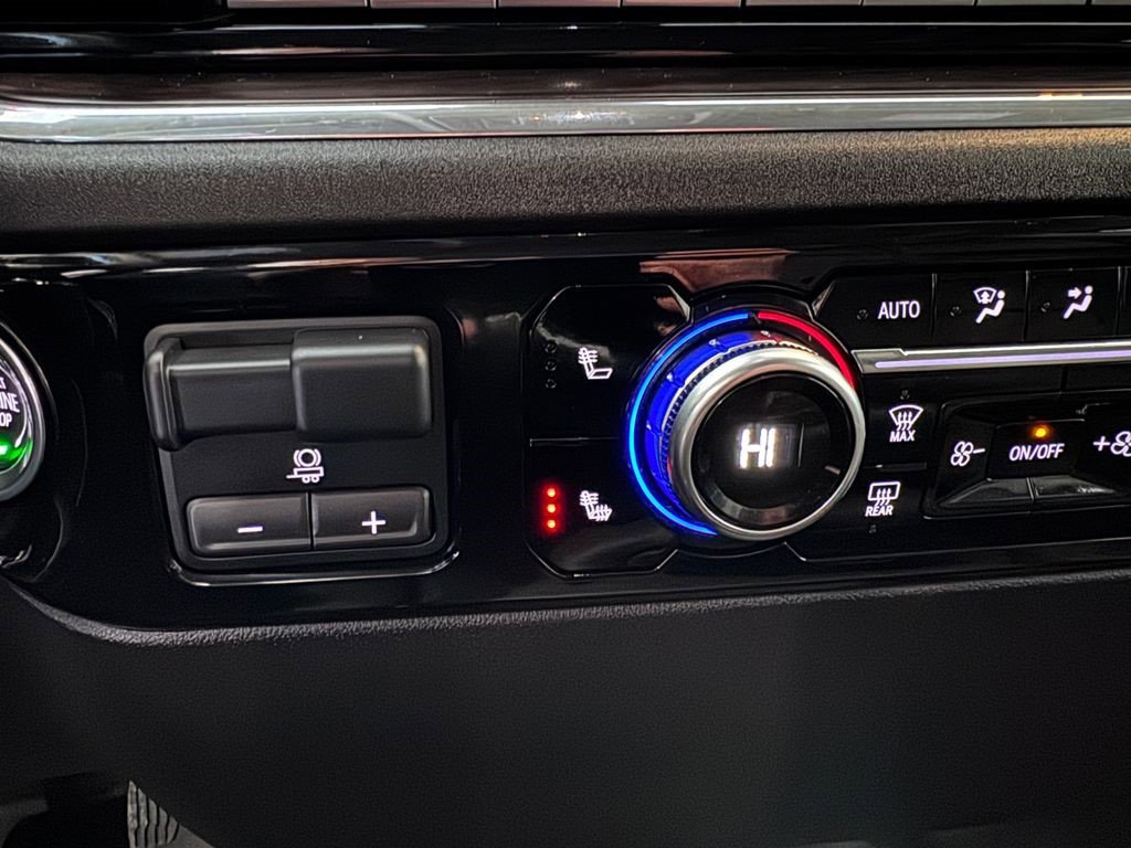 Certified 2025 GMC Sierra 2500 SLT image 21