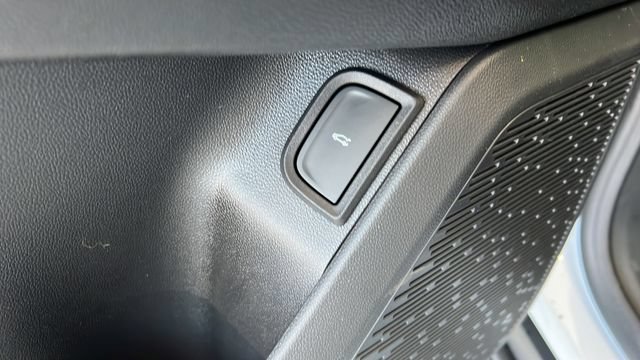 New 2027 Chevrolet Equinox ACTIV w/ Safety and Technology Package FWD image 13