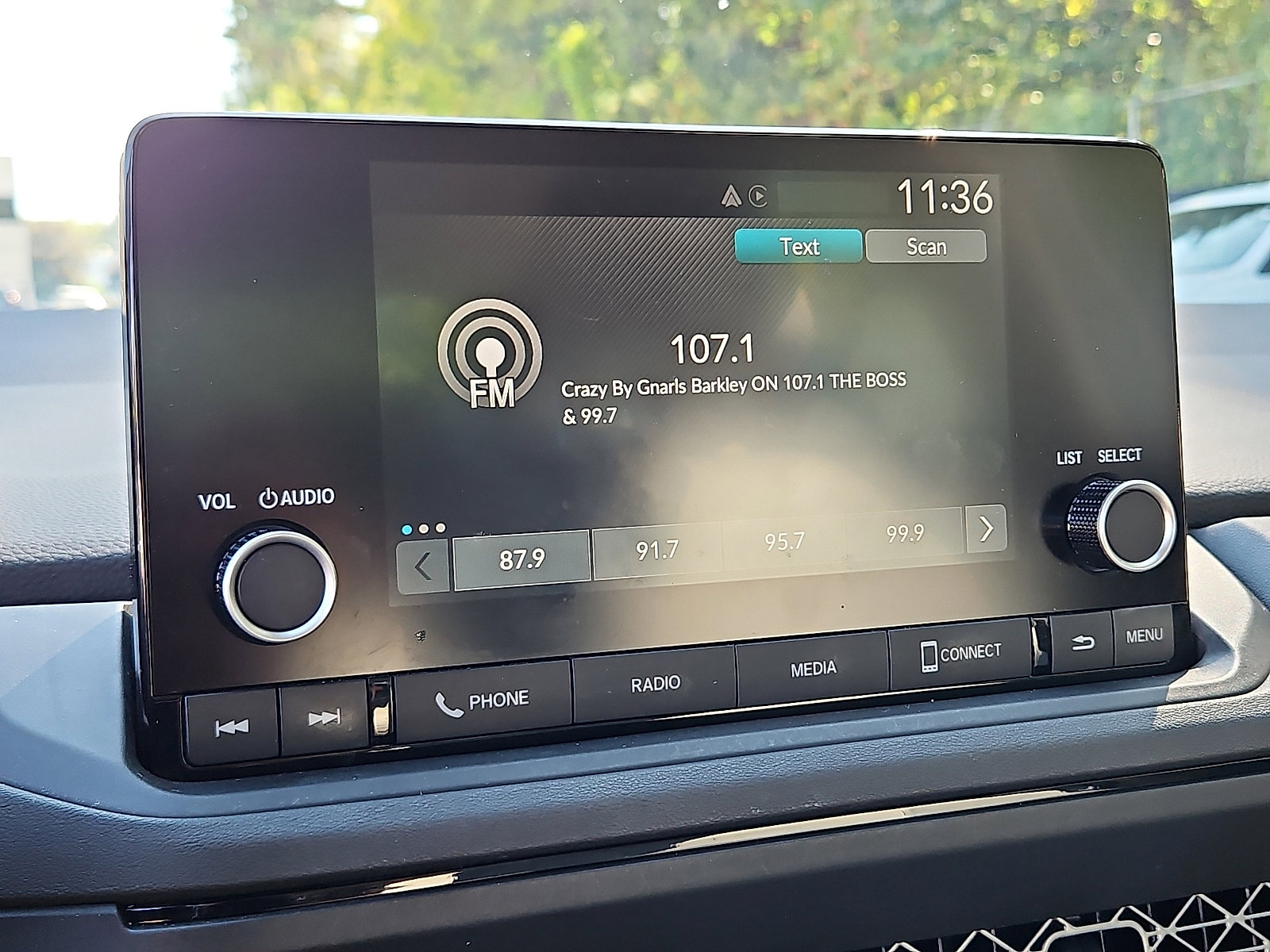 Used 2024 Honda Accord LX image 17