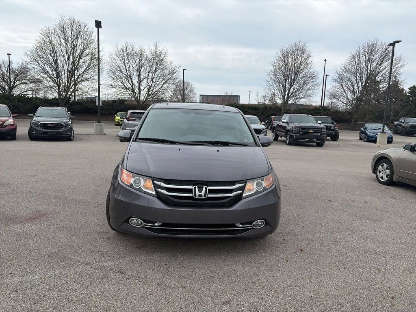 Used 2015 Honda Odyssey Touring Elite image 2
