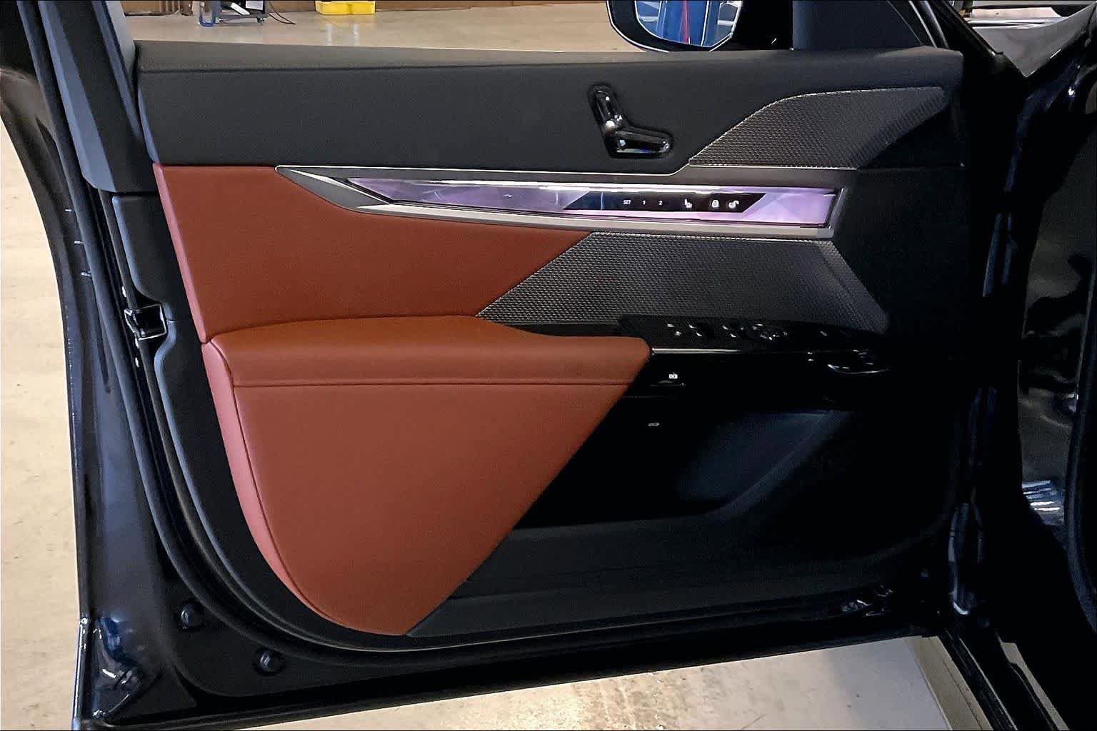 New 2026 BMW 760i xDrive AWD/4WD image 10