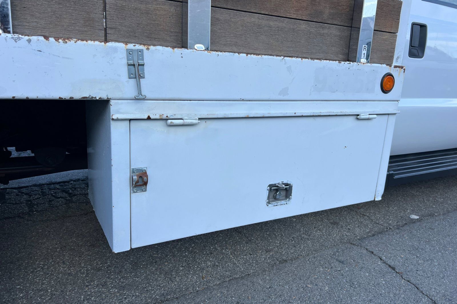 Used 2016 Ford F550 2WD Crew Cab Super Duty image 27