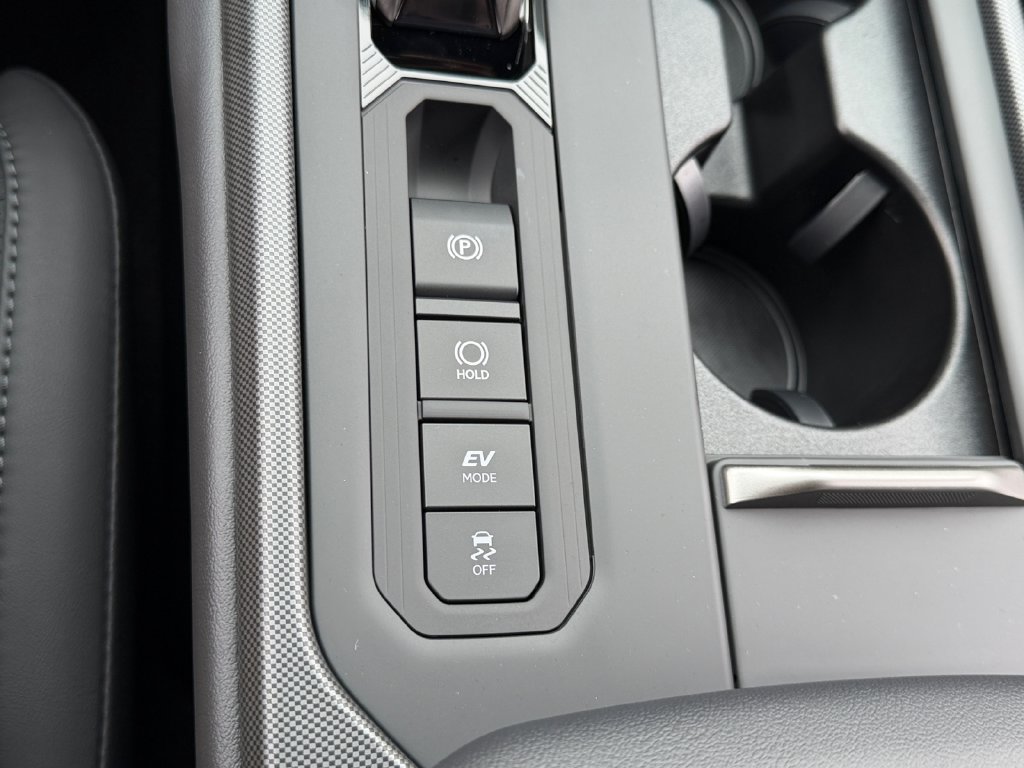 New 2026 Lexus ES 350h AWD image 28