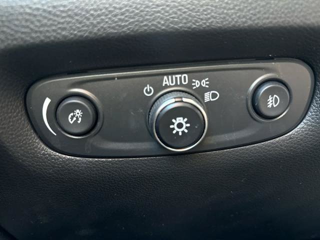 Used 2021 Chevrolet Traverse RS AWD/4WD image 26