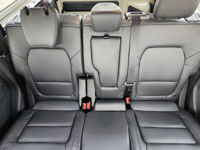 New 2026 Ford Bronco Badlands AWD/4WD image 14