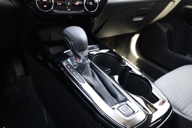 Used 2025 Chevrolet Trax LT FWD image 21